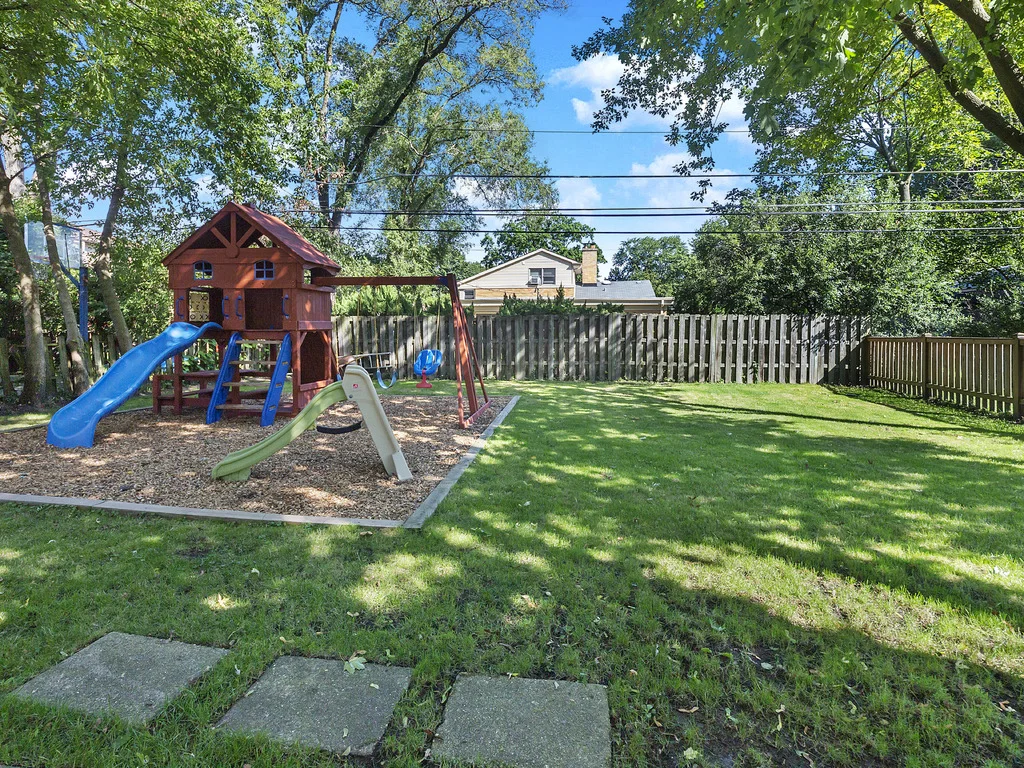 Photo of 53 Williamsburg Road