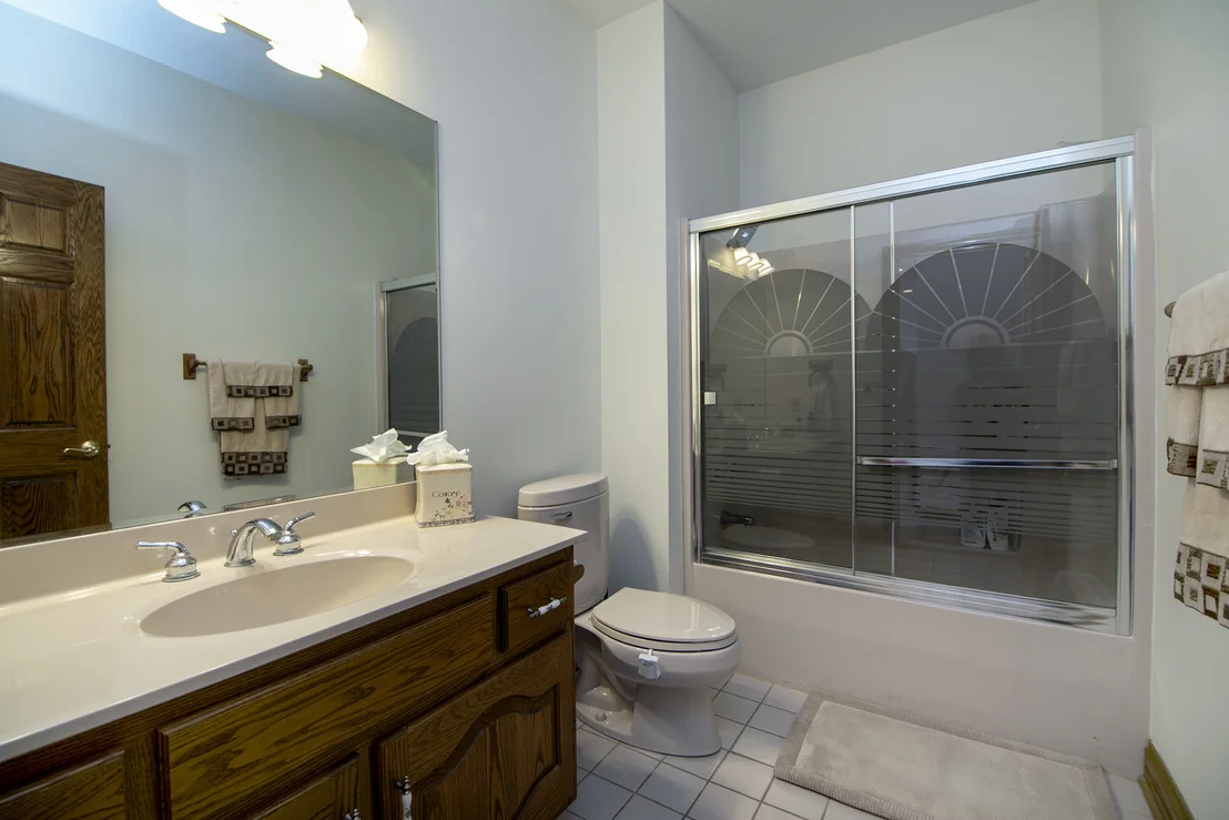 Photo of 284 Barrington Lane