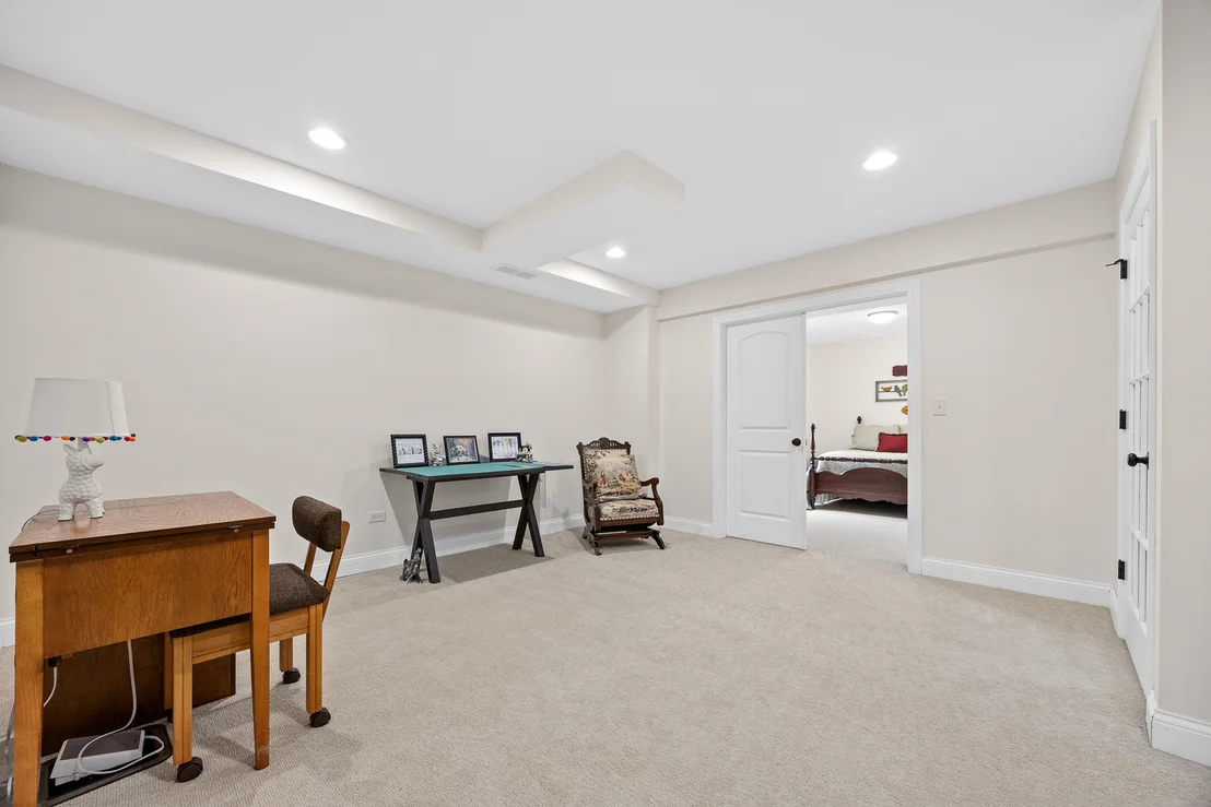 Photo of 352 Andover Drive
