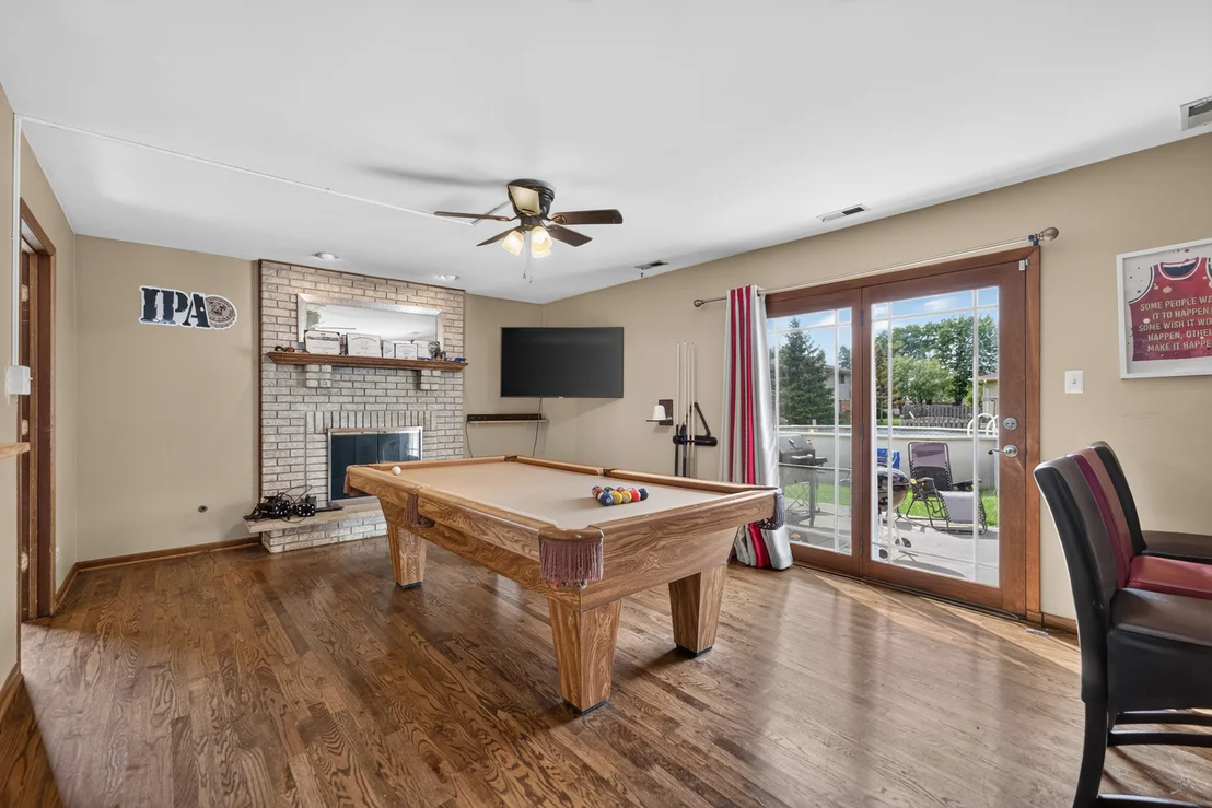 Photo of 7622 W Lakeside Drive