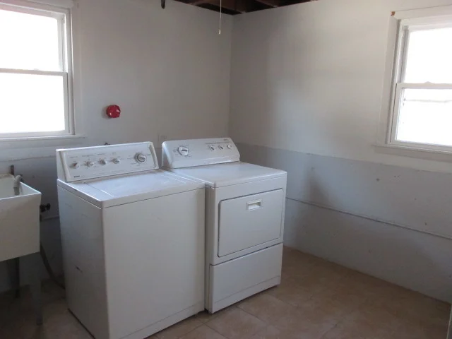 Photo of 518 MAPLE Lane