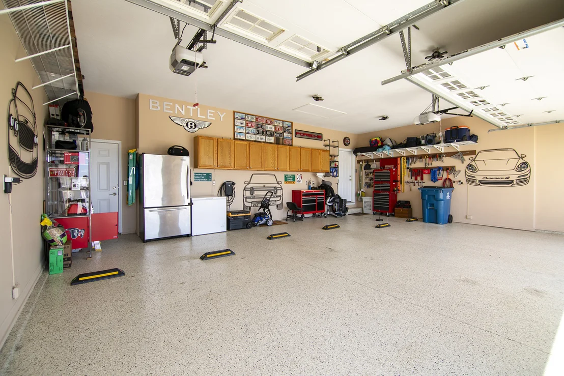 Photo of 6011 Park View Drive