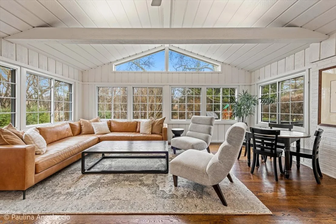 Photo of 590 Red Barn Lane