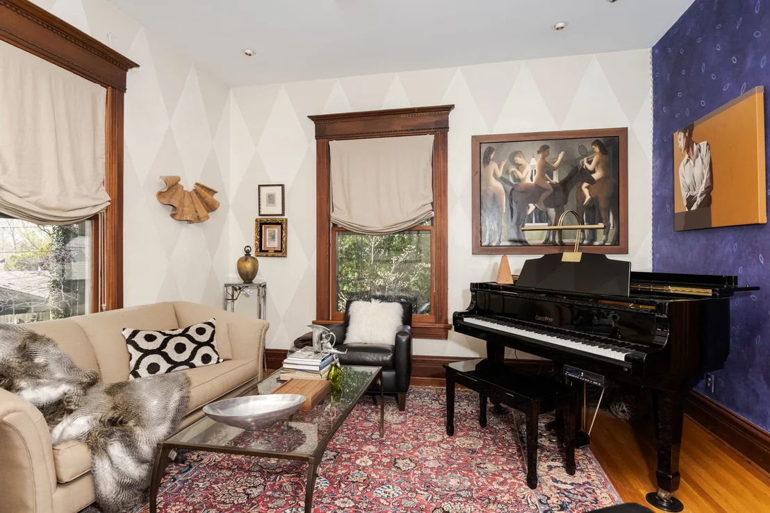Photo of 5 Broadway Place