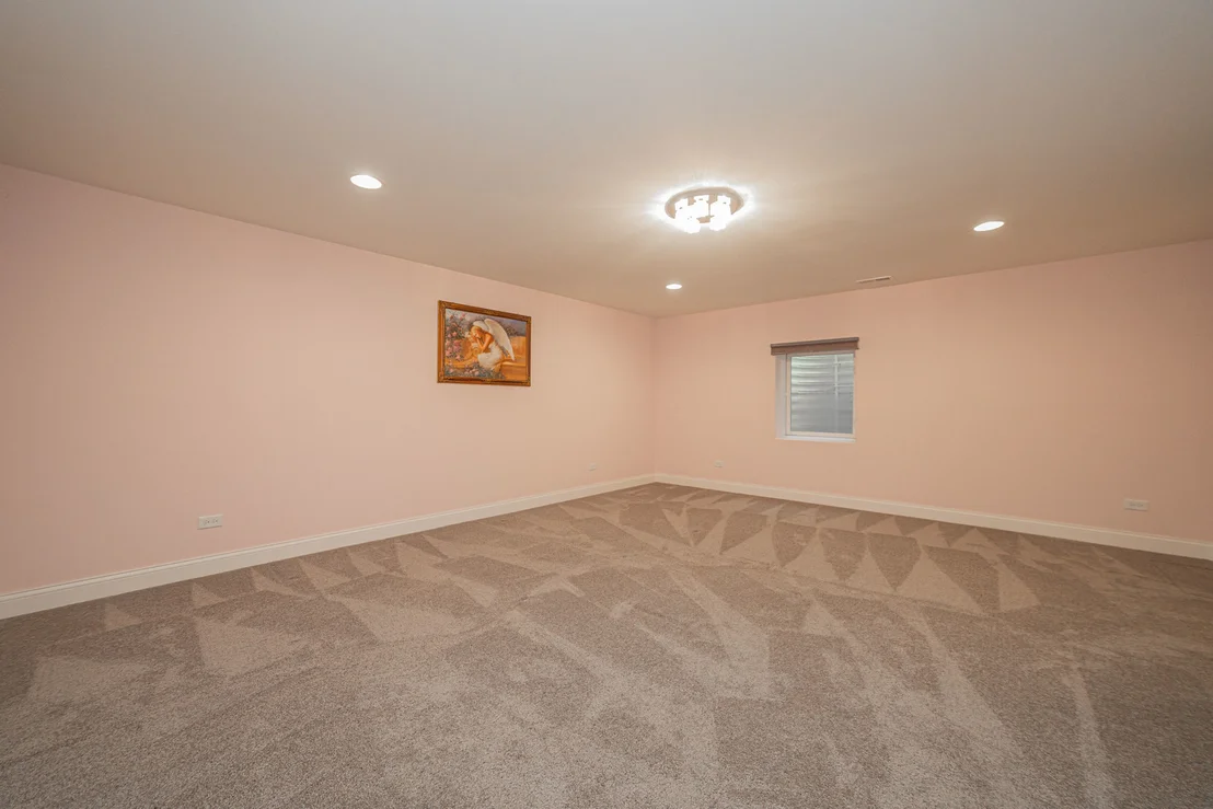 Photo of 700 Reserve Lane