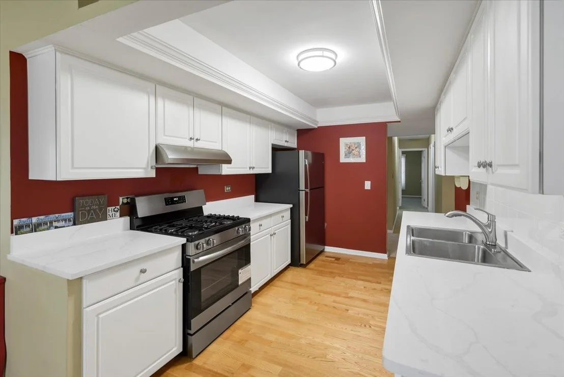 Photo of 1525 Mayfield Lane