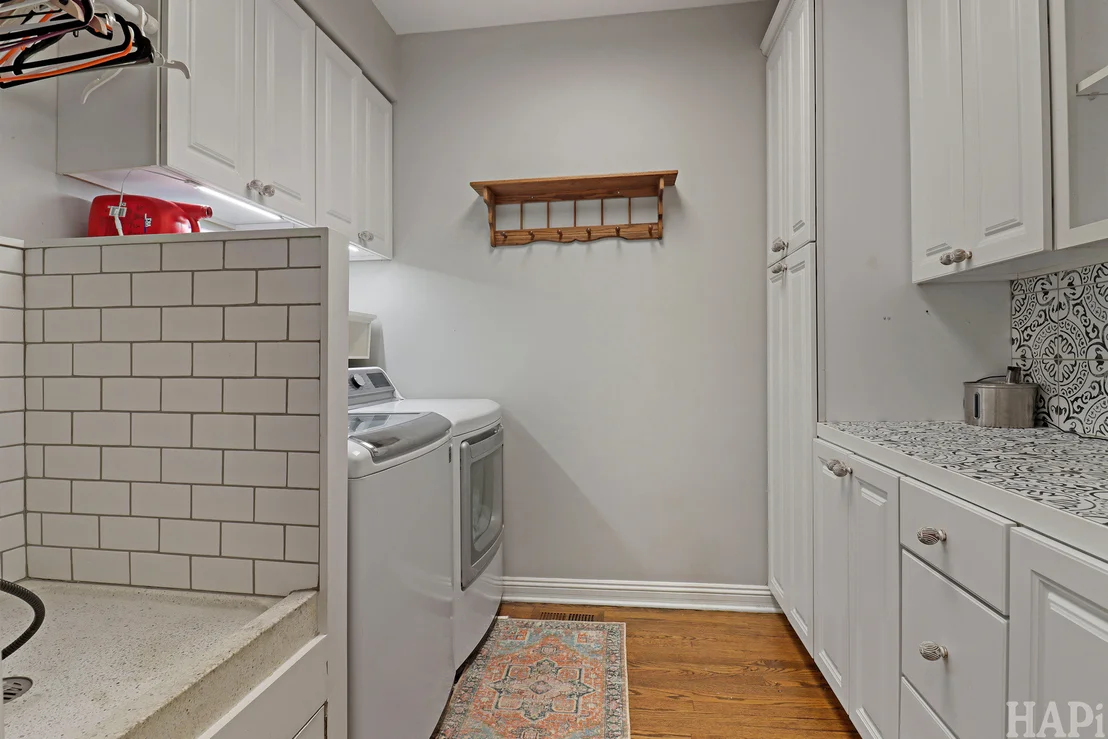 Photo of 2708 Whiting Court