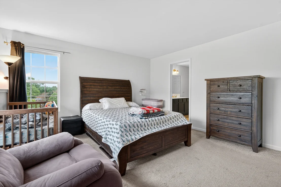 Photo of 329 Bennett Drive