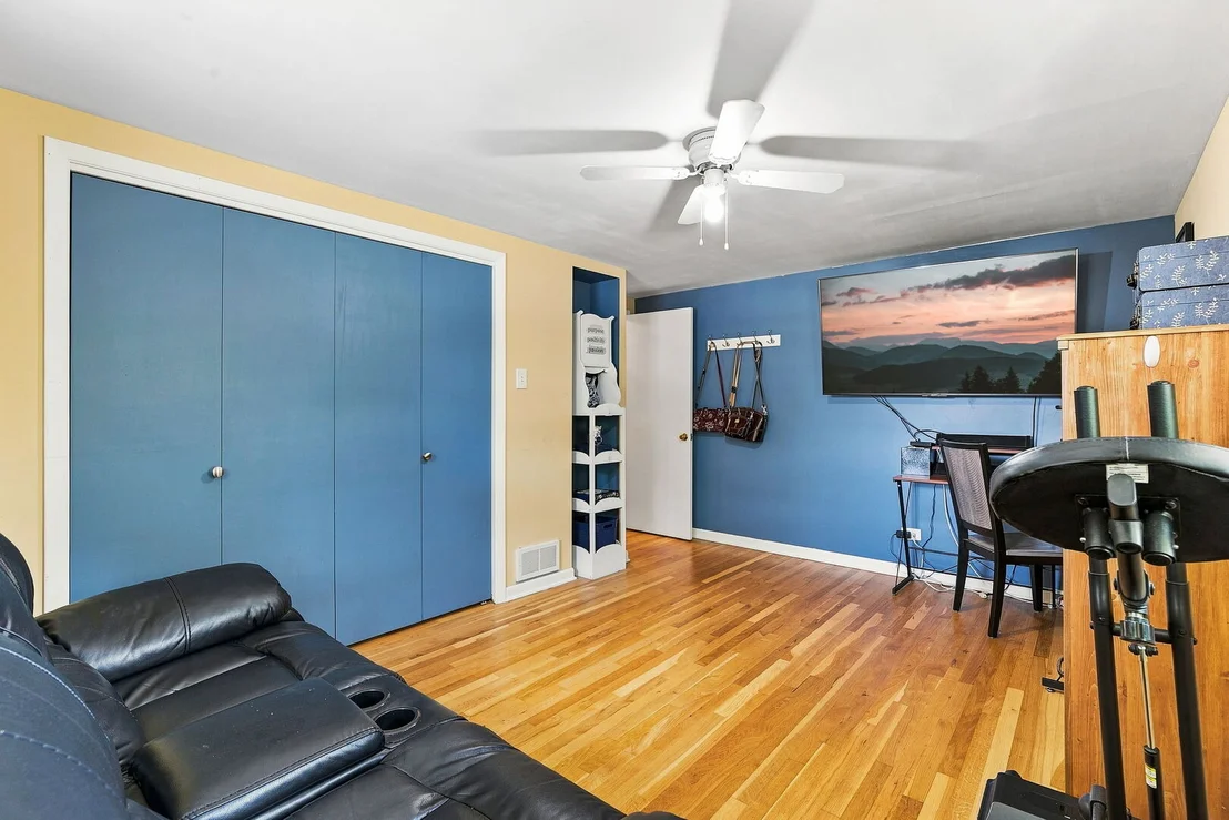Photo of 150 S Pick Avenue