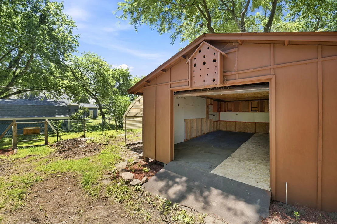 Photo of 1305 Alicia Drive