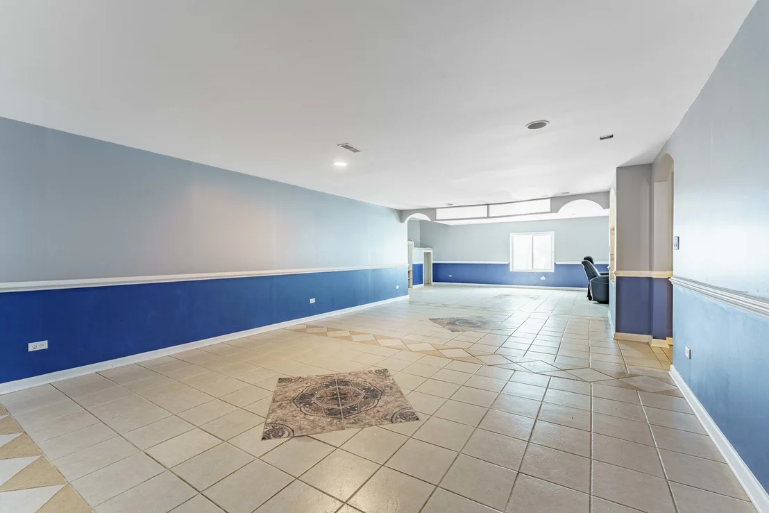 Photo of 926 Edgewood Drive