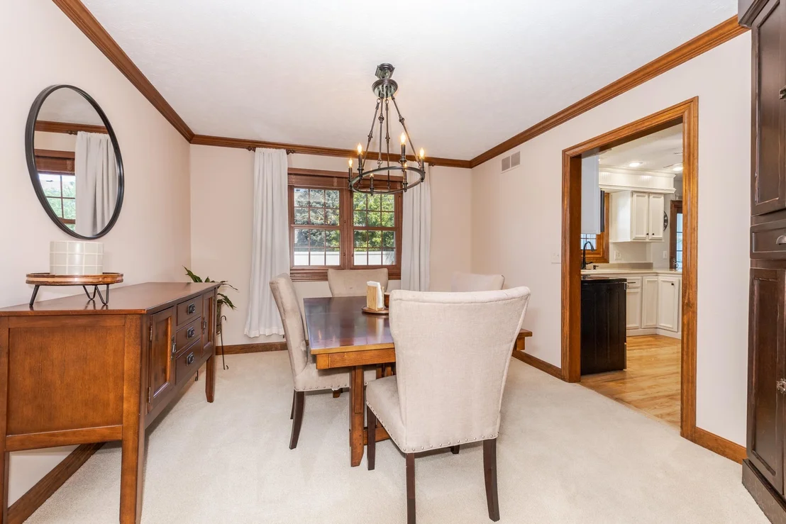 Photo of 1614 Barton Drive