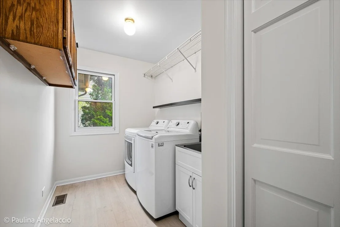 Photo of 1713 Edgewood Drive