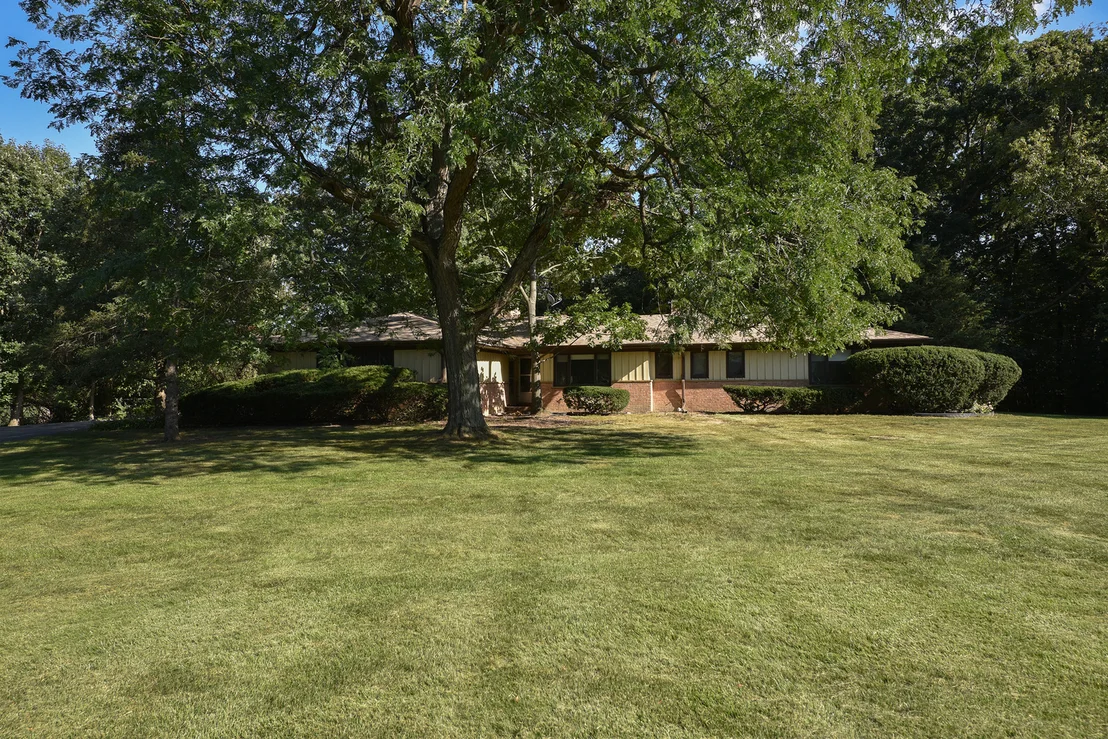 Photo of 105 Lomond Drive