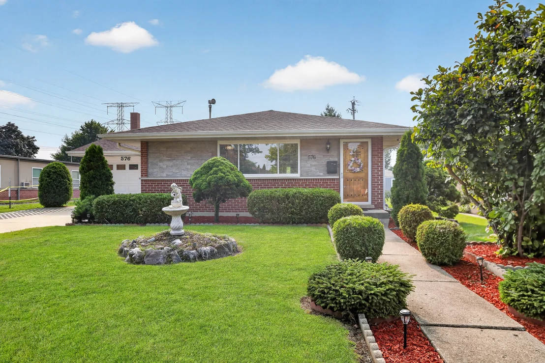 Photo of 576 Dara James Road