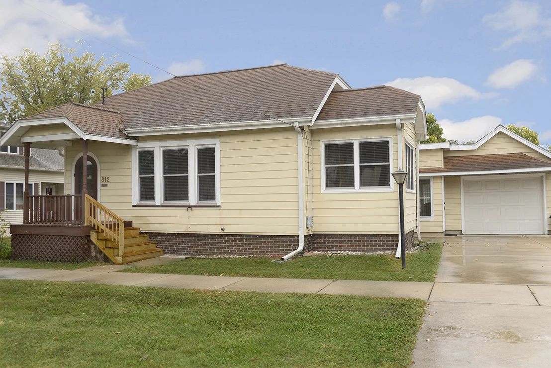 Photo of 812 Poplar Street