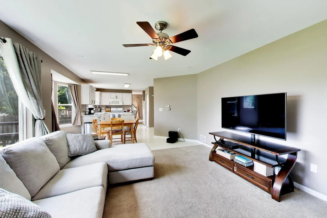 Photo of 2365 Handley Lane