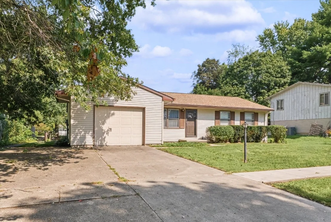 Photo of 2306 Belmore Drive