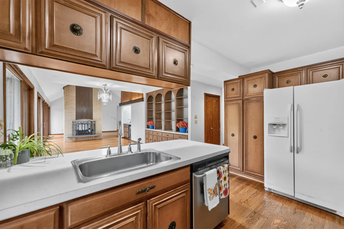 Photo of 32836 Genoa Road