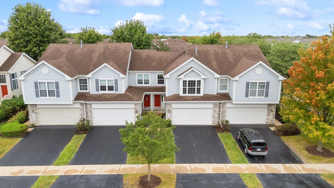 Photo of Unit 2321 at 2321 GEORGETOWN Circle