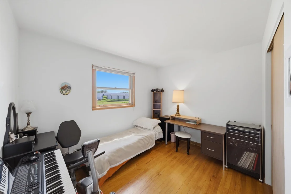 Photo of 380 Barron Boulevard