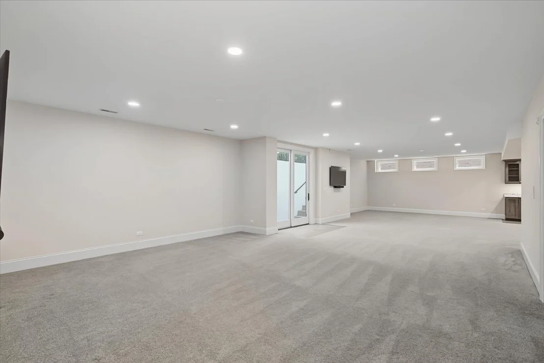 Photo of 907 Jackson Avenue