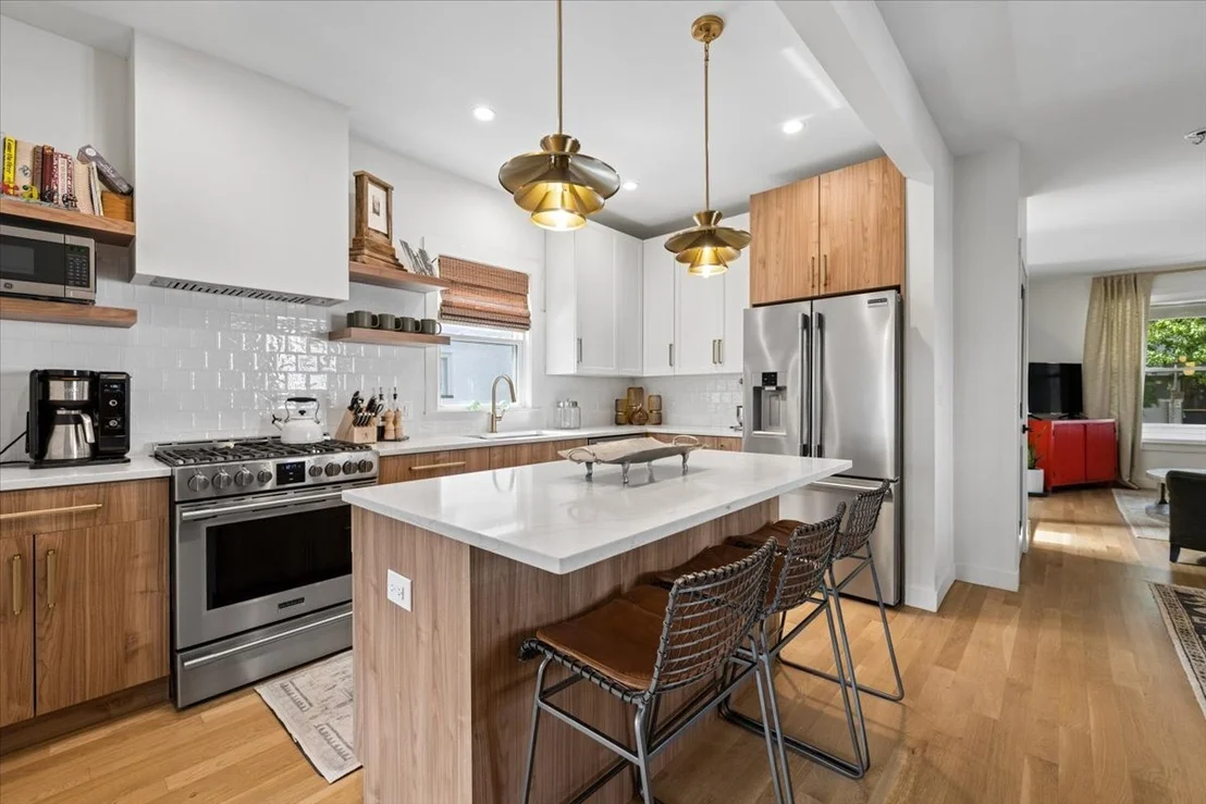 Photo of 528 Ferdinand Avenue