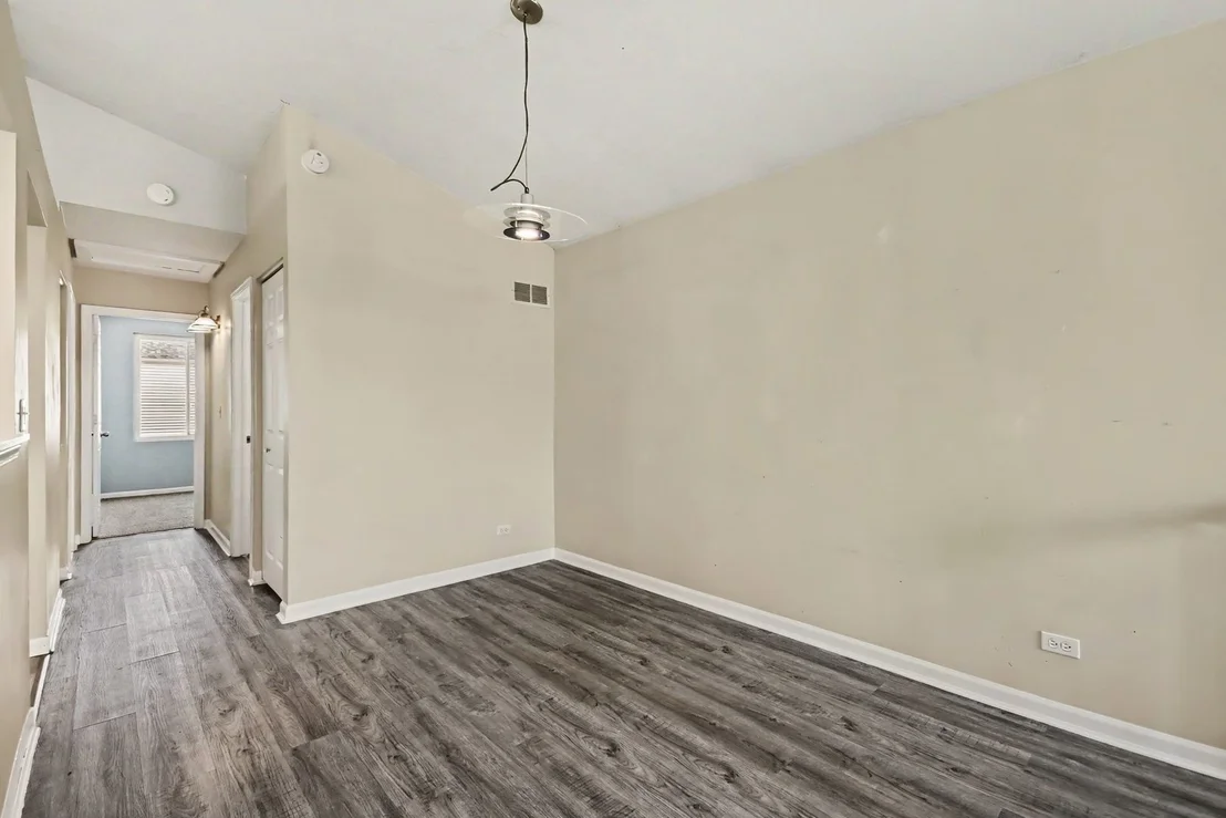 Photo of 1033 Symphony Drive
