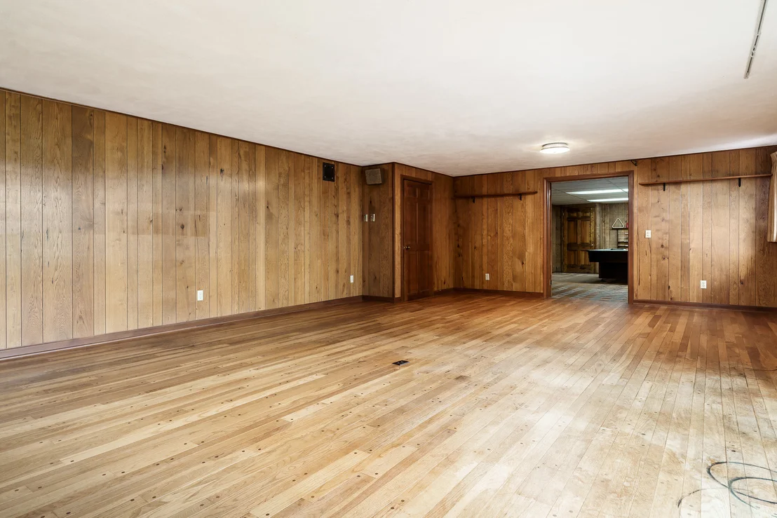 Photo of 7889 Shaw Road