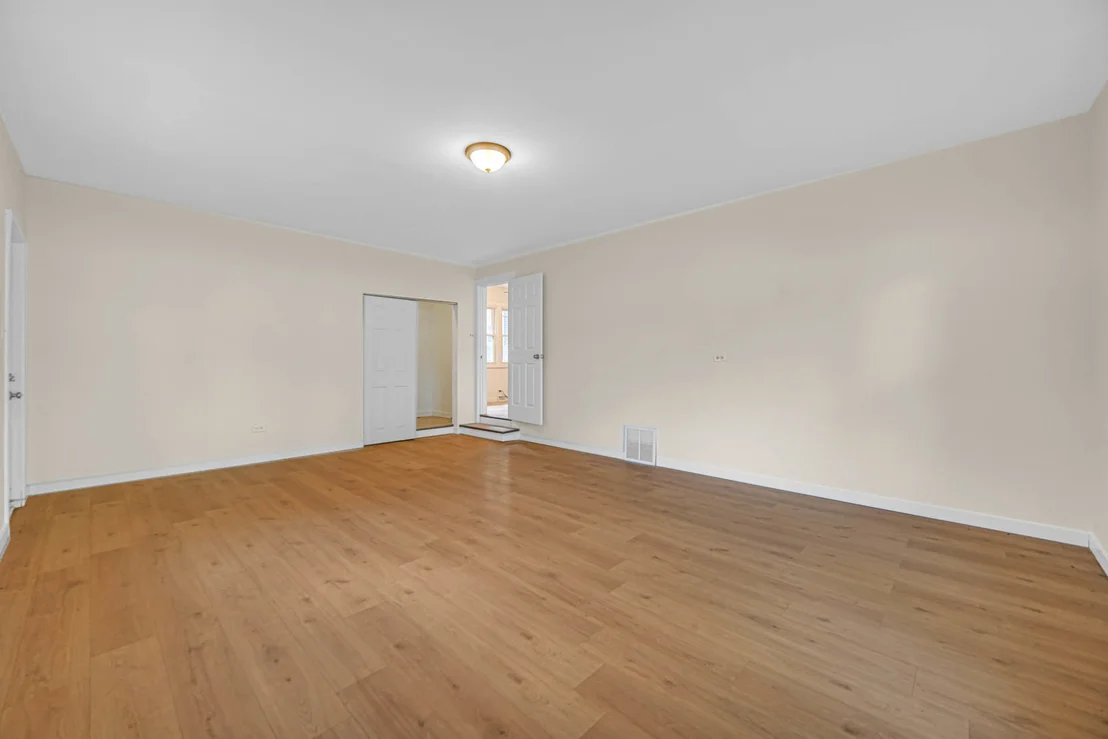 Photo of 16801 Head Avenue