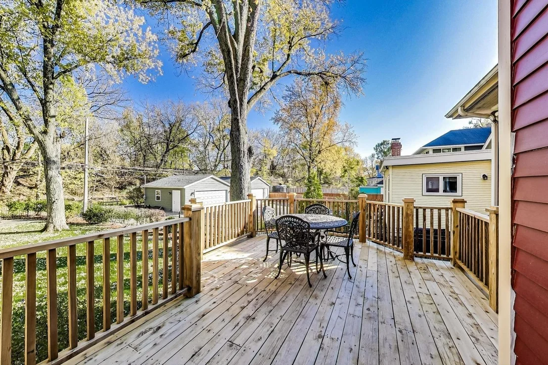 Photo of 539 Forest Avenue