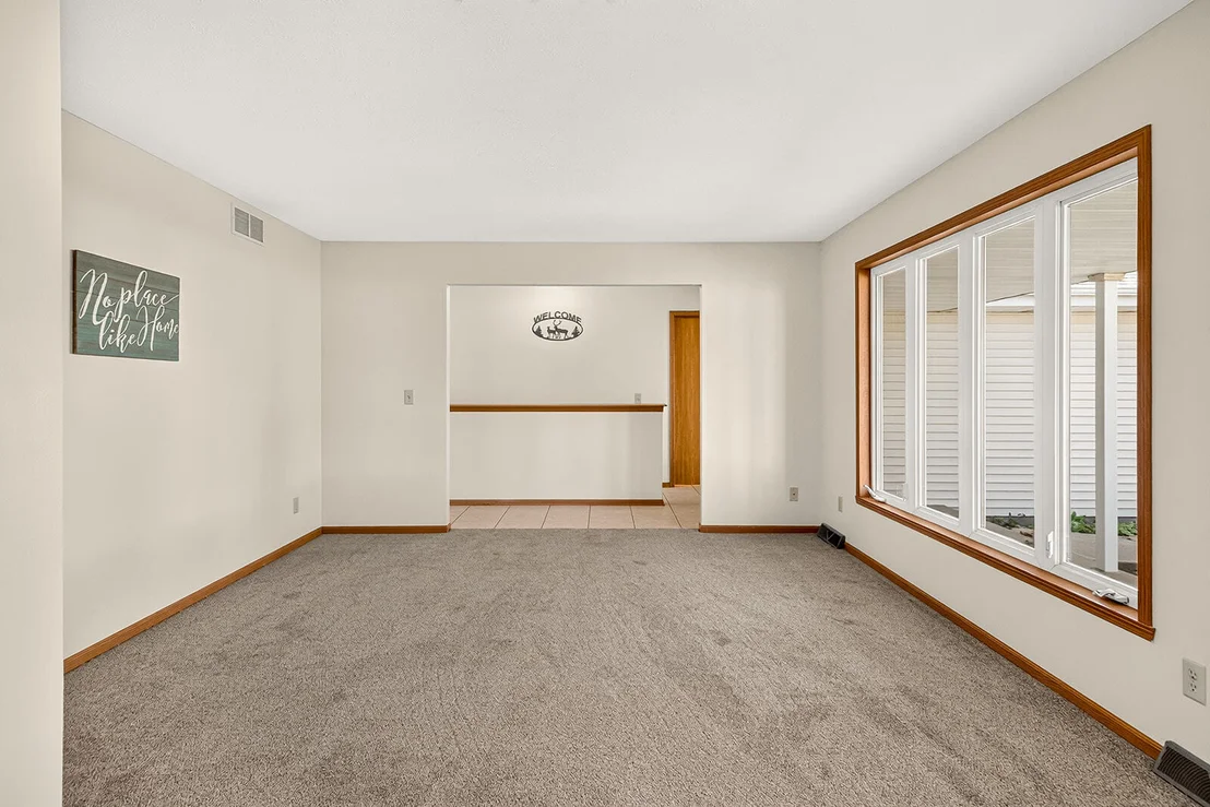 Photo of 136 Harvest Glenn Drive