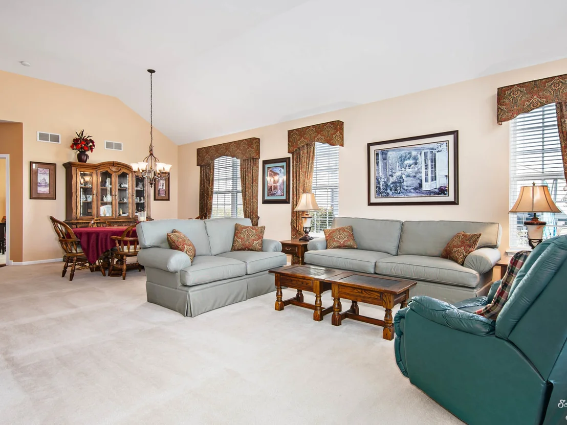 Photo of 847 Beech Drive
