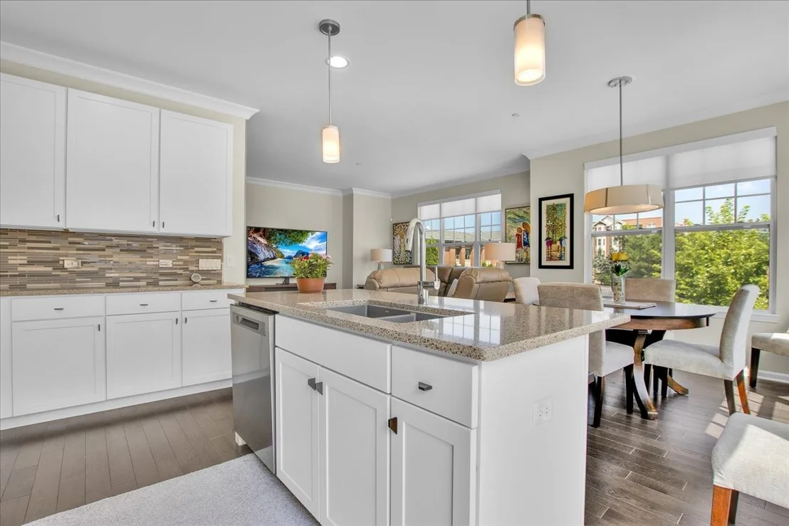 Photo of 300 Lexington Lane