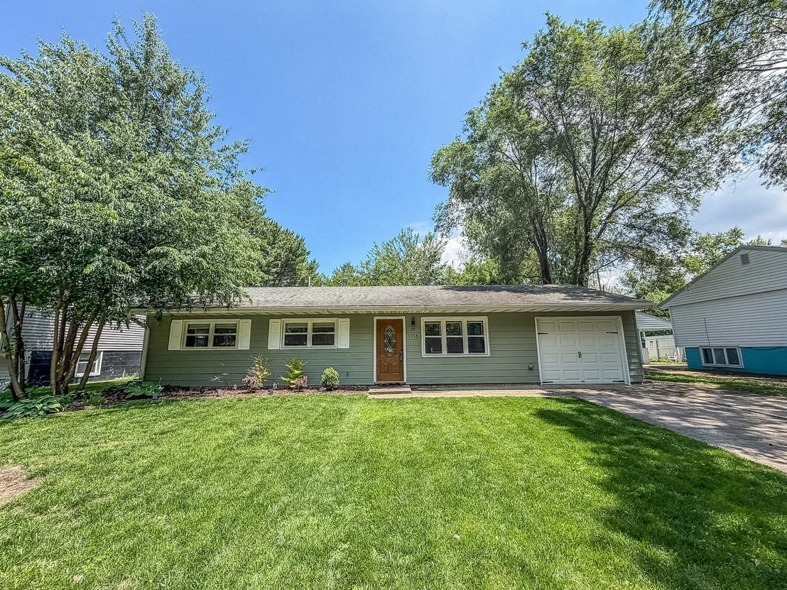Photo of 1116 Centennial Drive