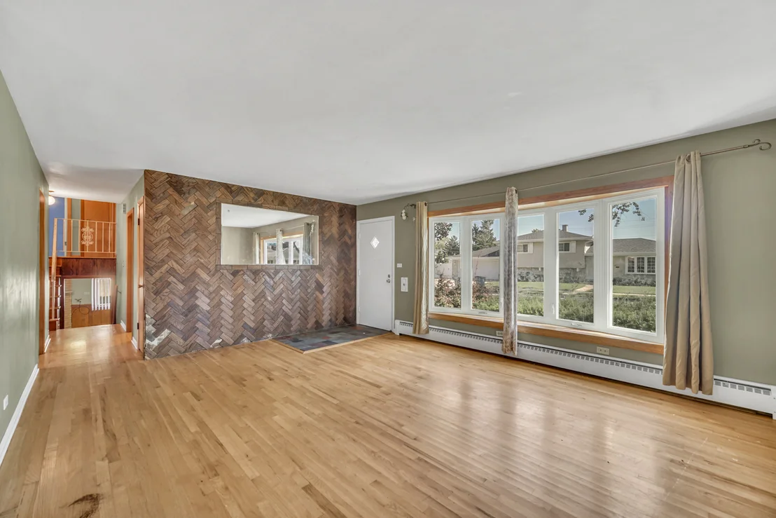 Photo of 36 S Highview Avenue