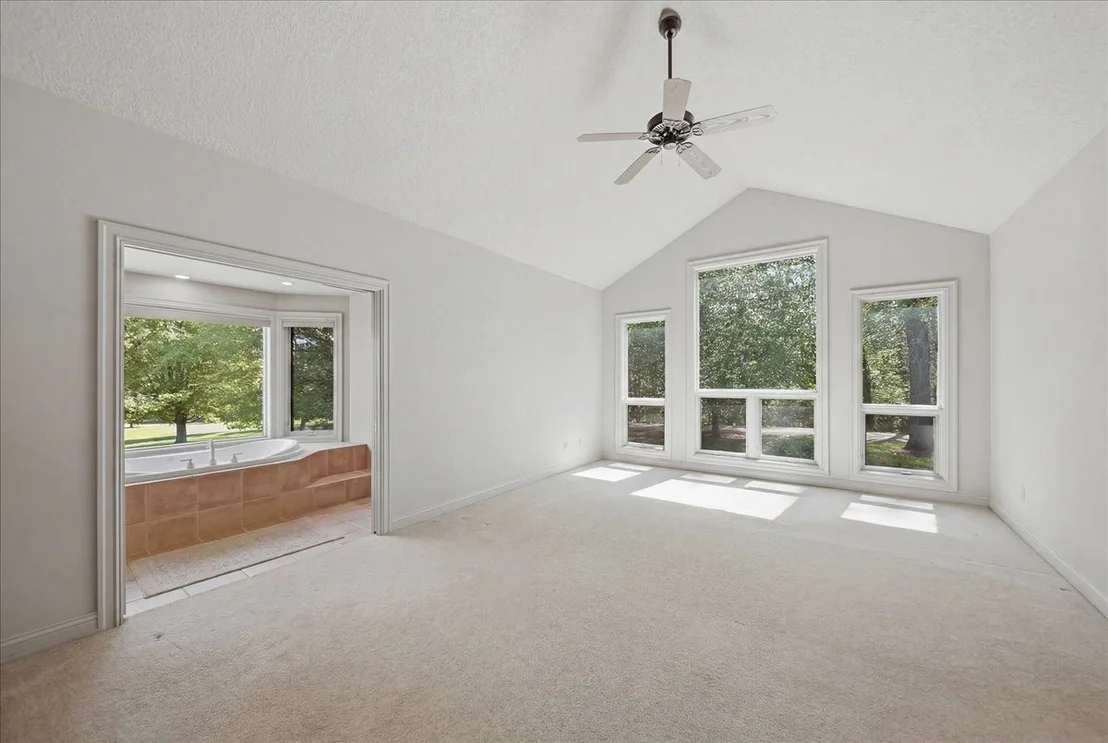 Photo of 17619 Grandview Drive