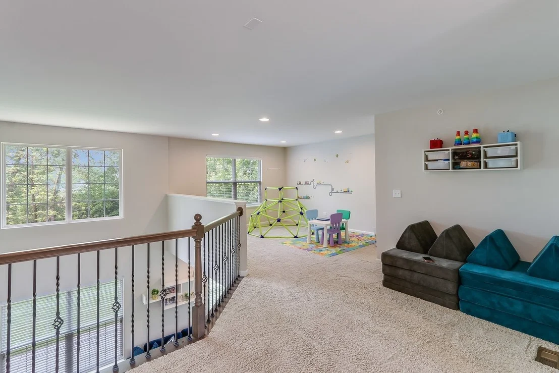 Photo of 1612 Bur Oak Drive