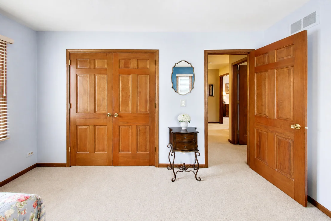 Photo of 1265 N Scarlet Drive