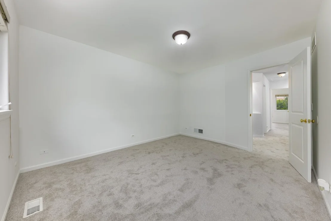 Photo of 2855 Clara Avenue
