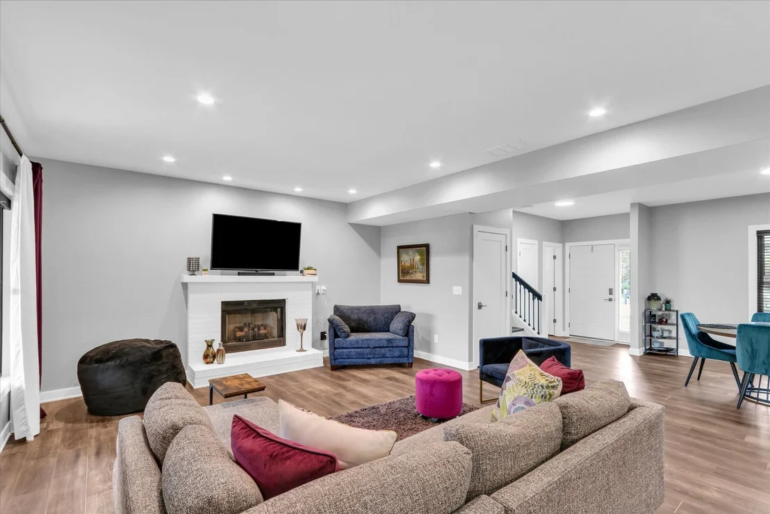 Photo of 4111 Crail Road