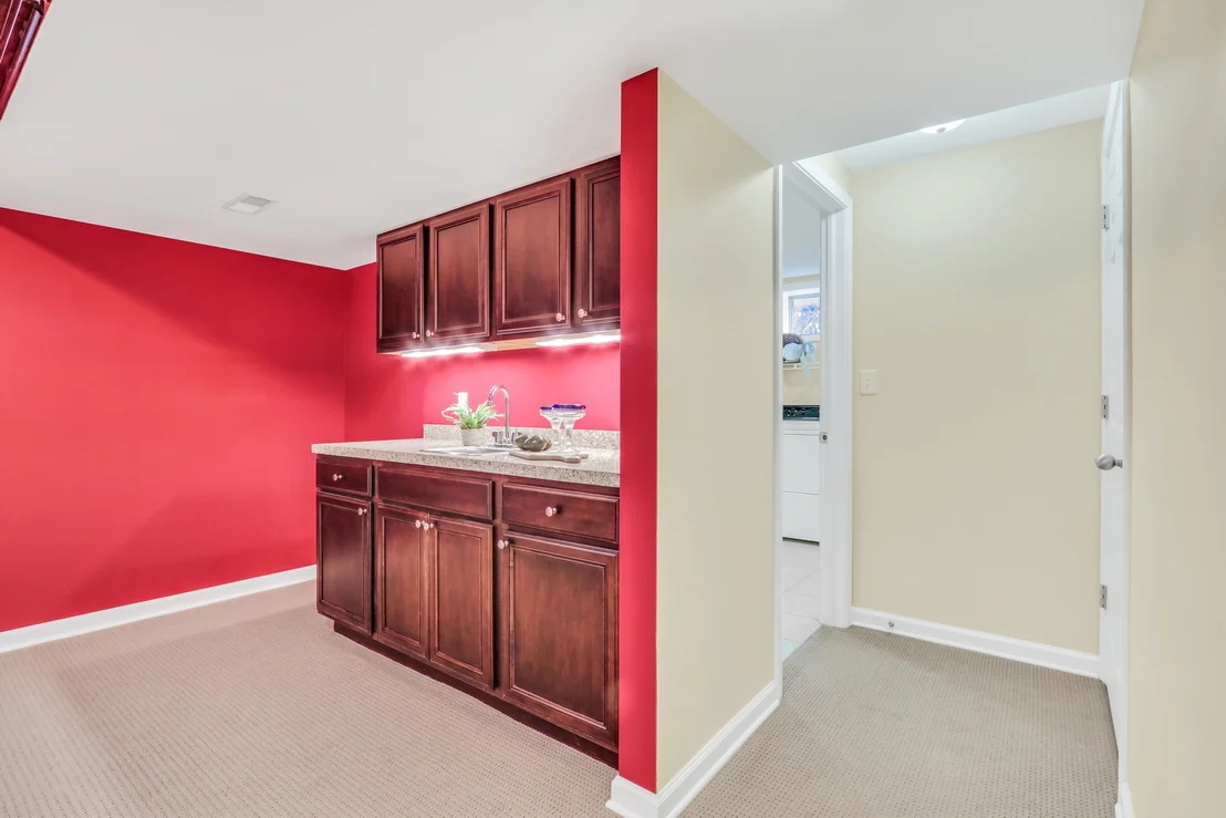 Photo of 2501 S Vaupell Drive