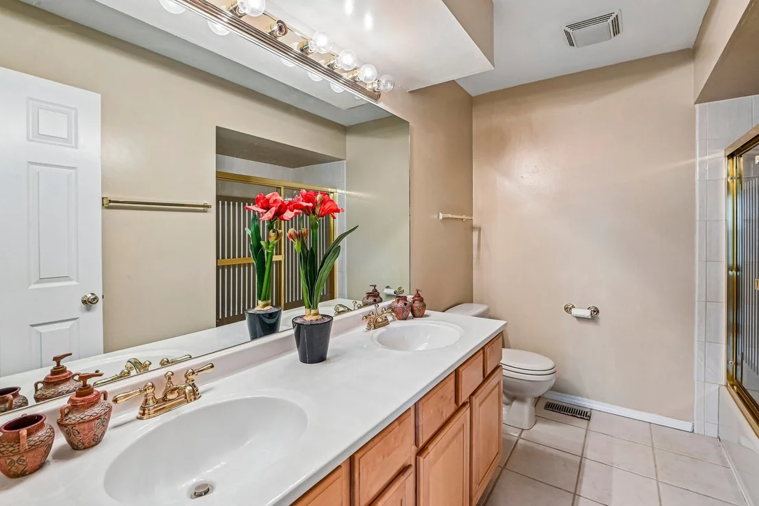 Photo of 214 Carmelhead Lane