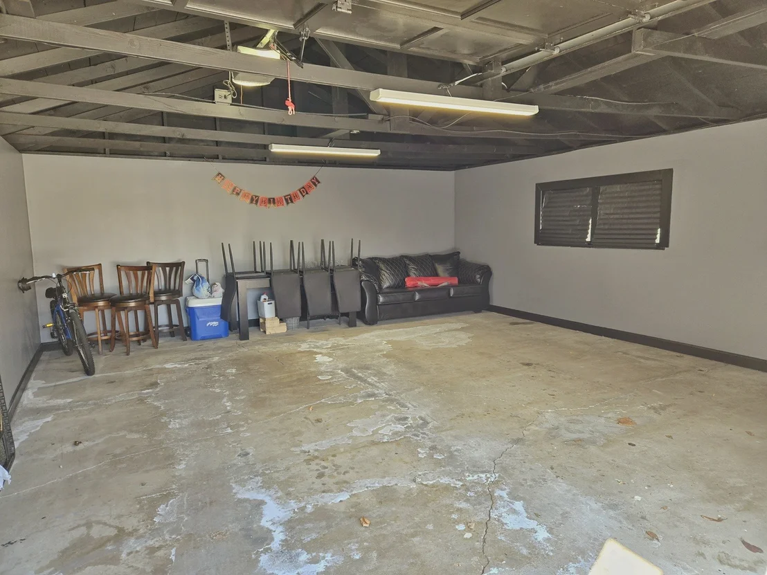 Photo of 980 W Grant Drive