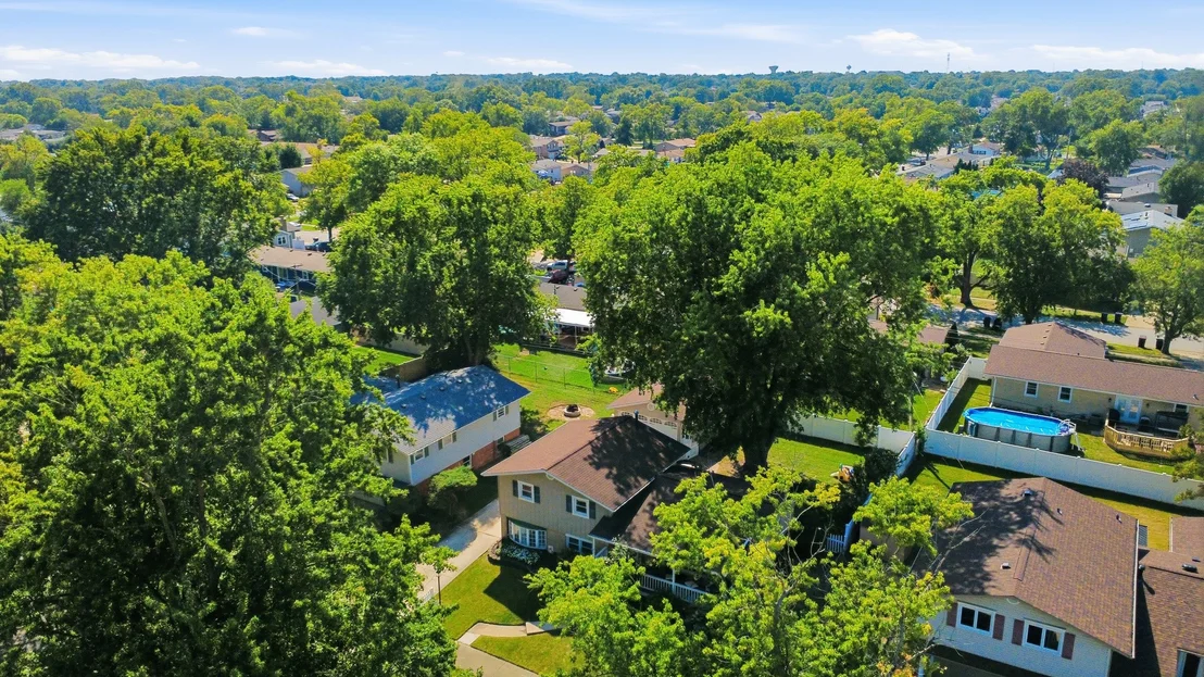 Photo of 15124 Hillside Avenue