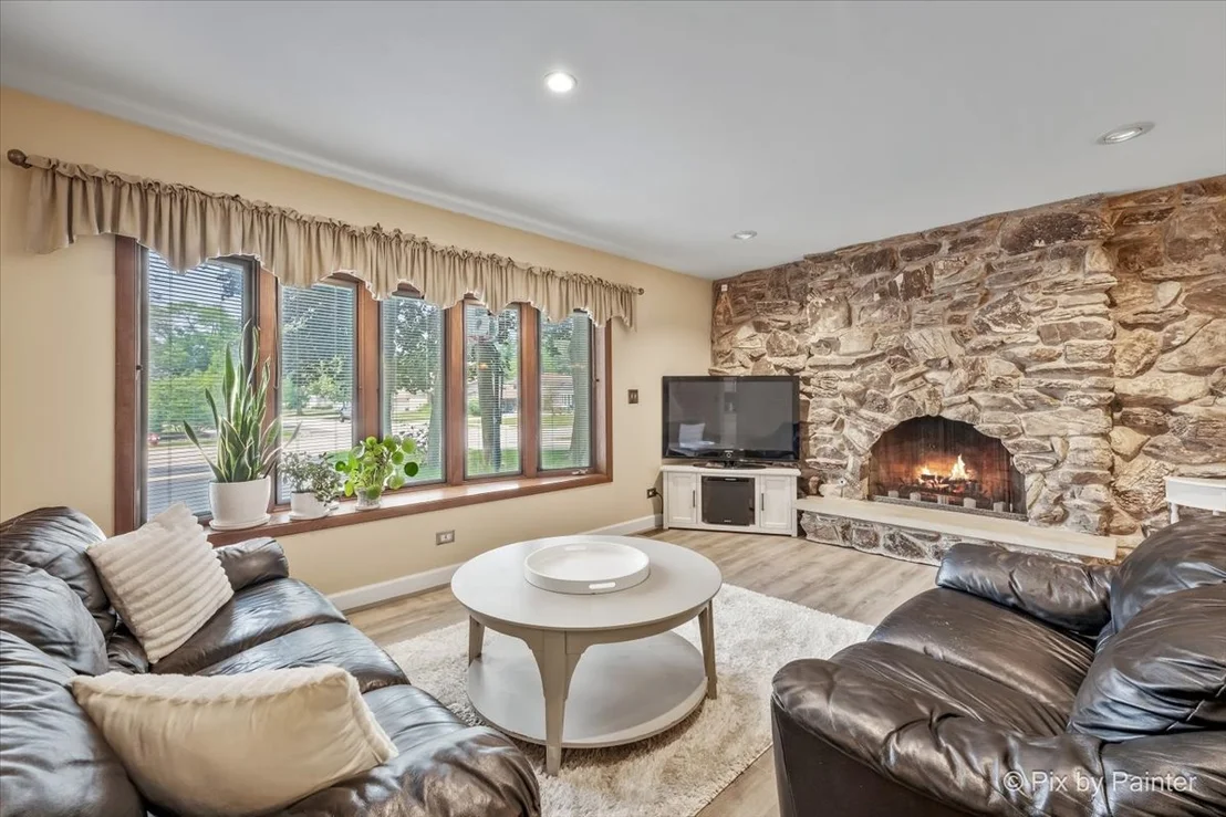 Photo of 2631 N Stuart Drive