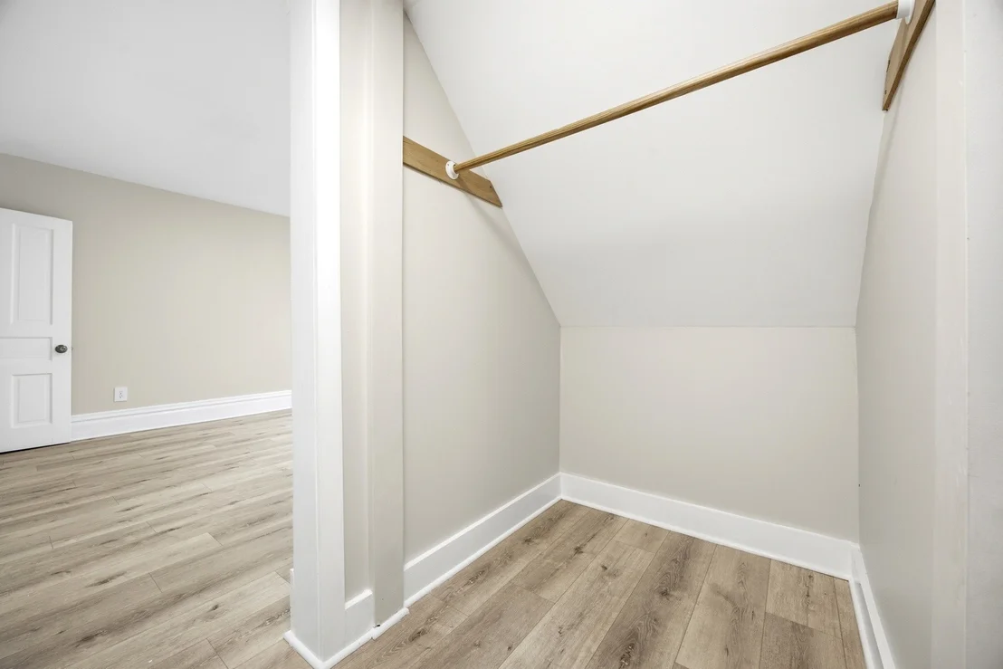 Photo of 340 Moseley Street