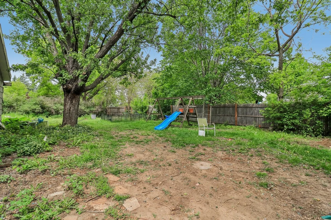 Photo of 332 Everett Avenue