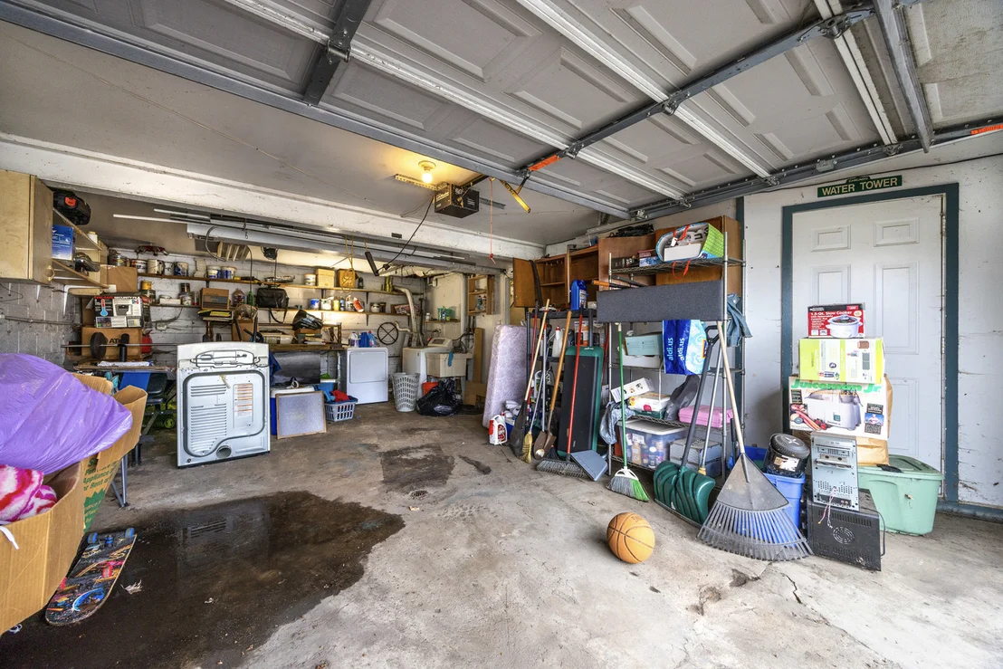 Photo of 520 E Birch Drive