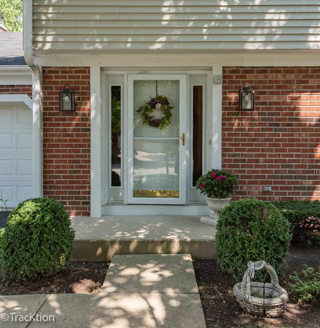 Photo of 1229 W Bauer Road